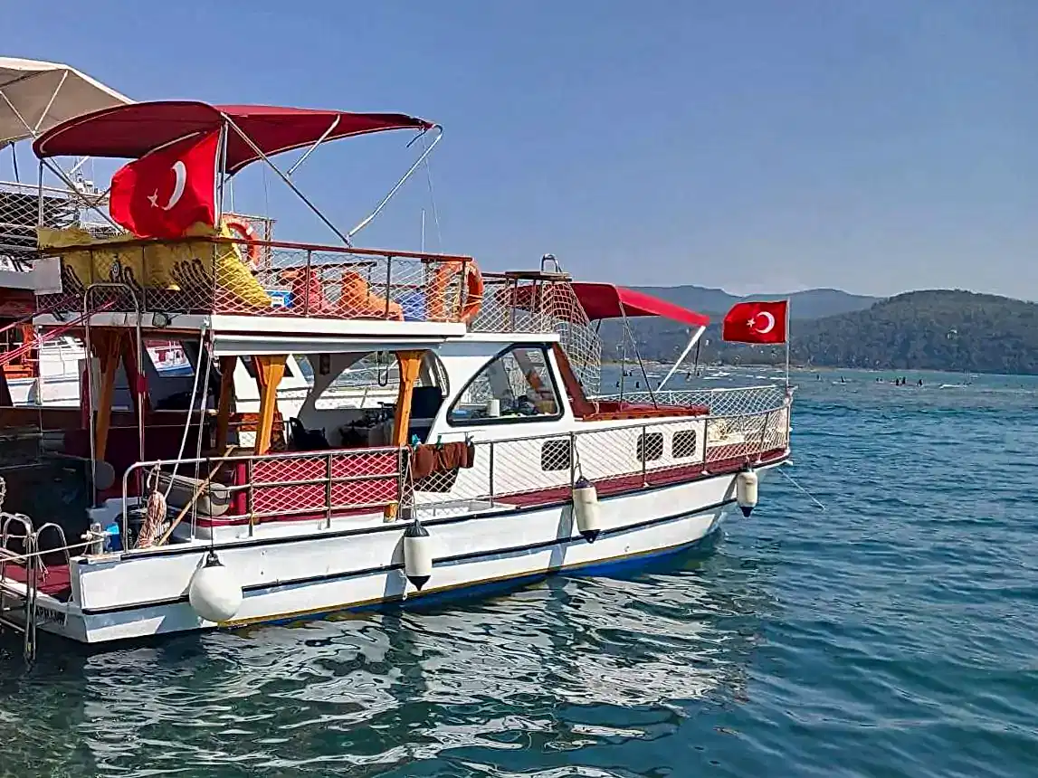 Akyaka Özel Tekne Turu