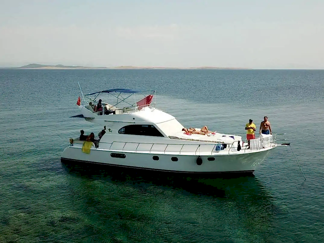 Ayvalık Cunda Kiralık Motoryat