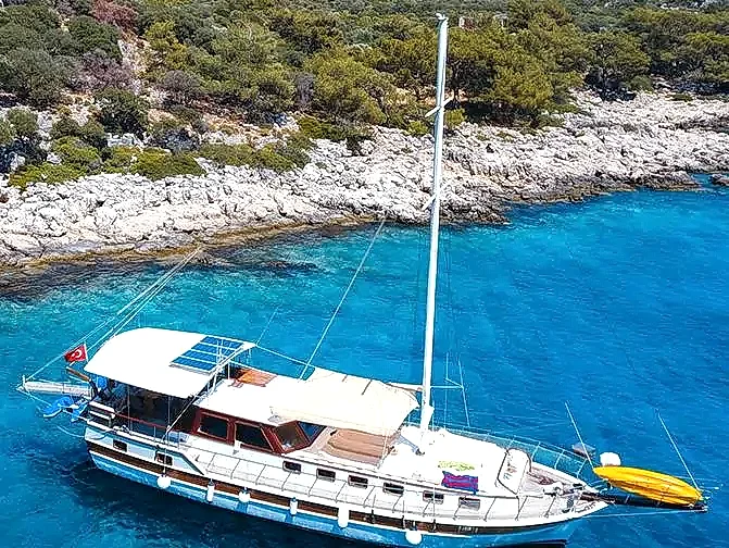 Kaş'ta Kiralık Gulet 4 Kabin