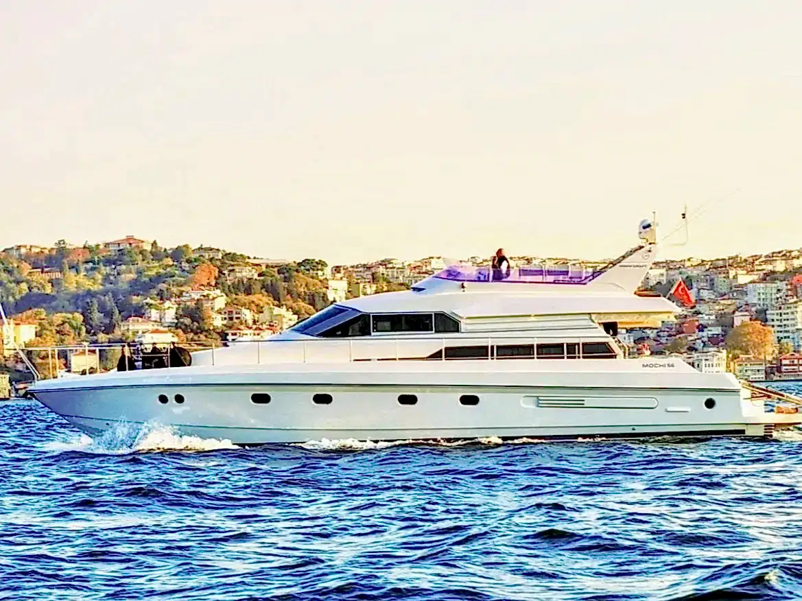Göcek Kiralık Lüks Motor Yat
