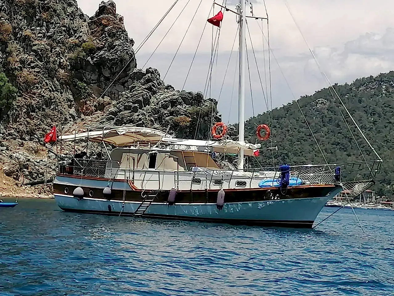 Datça'da 2 Kabinli Kiralık Gulet
