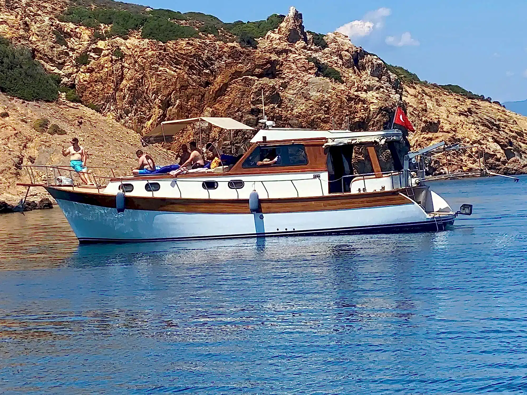 Kiralık Gezi Teknesi Ayvalık