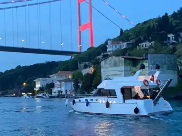 İstanbul'da Günlük Kiralık Motor Yat ve Organizasyonlar