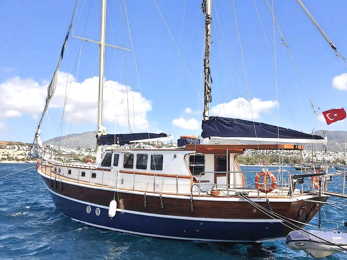 Göcek Çıkışlı 22 Metrelik Muhafazakarlara Özel Lüks Yat