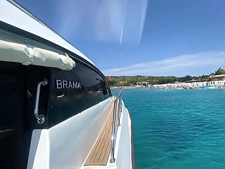 Çeşme Dalyan Yat Kiralama
