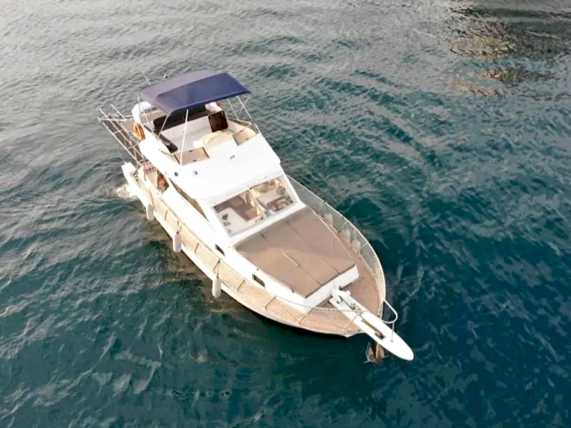 Marmaris 2 Kabinli Motoryat