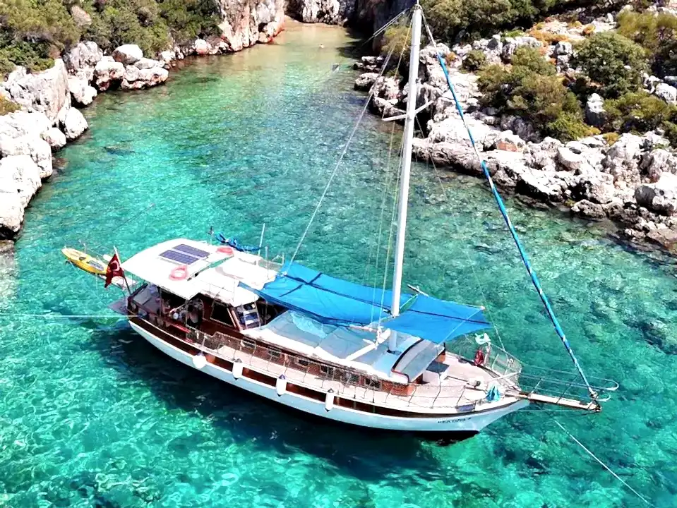 Kaş Günlük Tur Teknesi