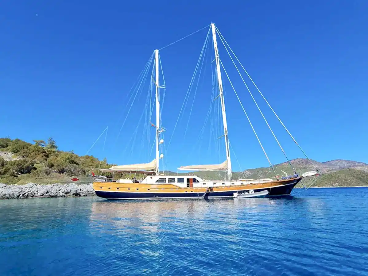 Delüks 6 Kamaralı Gulet Bodrum