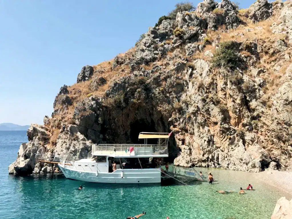 Fethiye'de Tekne Turu