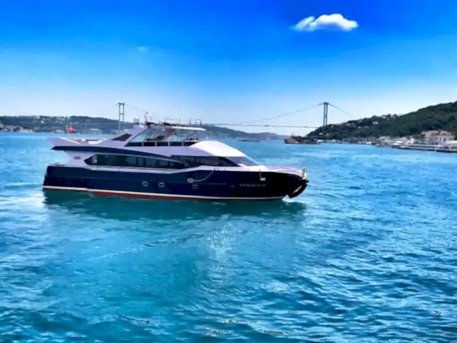İstanbul Boğaz'da Vip Yatta Organizasyon