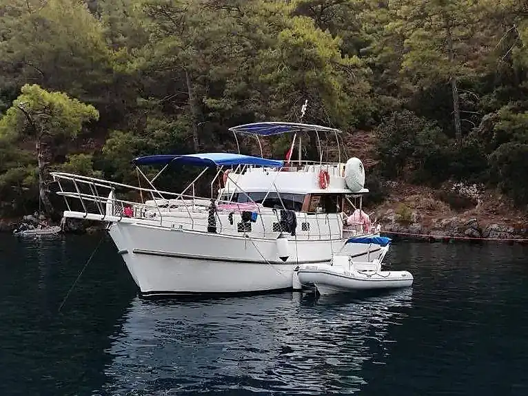Fethiye'de 3 Kabinle Mavi Tur