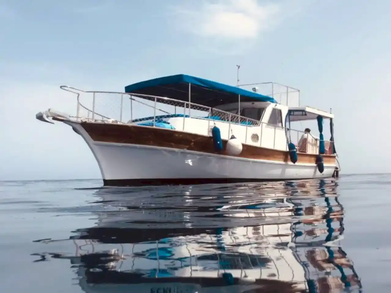Antalya Kemer Gezi ve Balık Avı Tur Teknesi